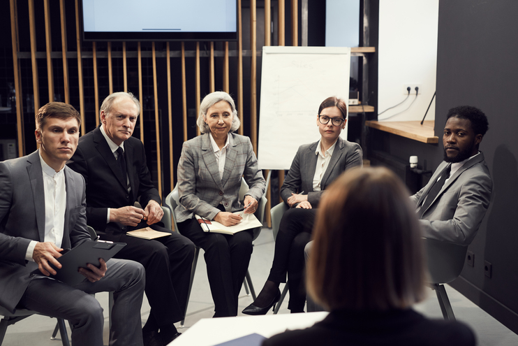 Business people attending course - Blog SULTS