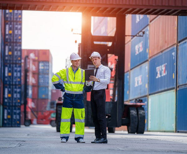 Franquias de transporte e logística